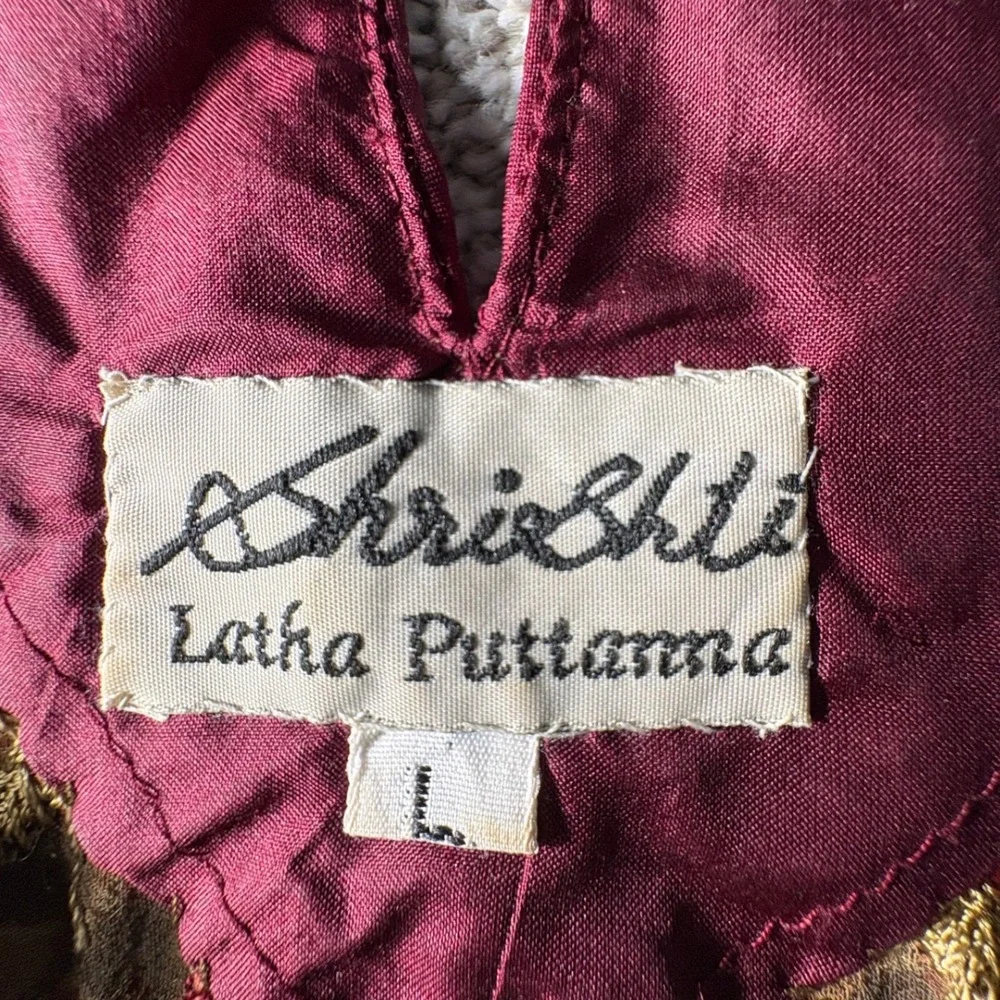 Srishti Latha Puttanna Boho Floral Mirror Work Embroidered Tunic Large Artisan